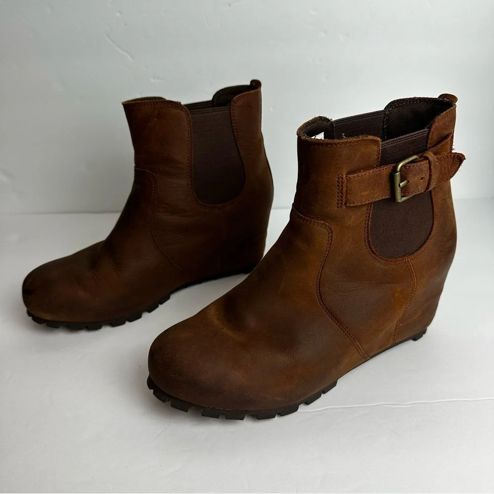 Merrell Cinnamon Smooth Ankle Wedge Booties Women's Size 8.5 EU 39 Shoes Brown